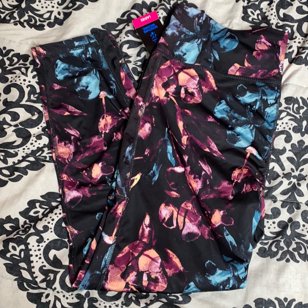 Size M Work-Out Leggings